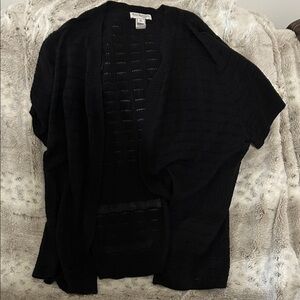 Kim Rogers Black Open-Front Short-Sleeve Lightweight Cardigan